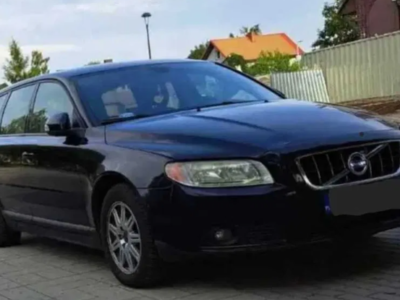 Volvo V70 rok 2009 silnik 2.4 uszkodzony rozrząd