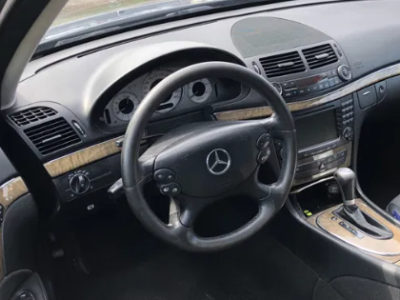 Mercedes 2.2CDI E220, W211, Avantgarde, Xenon, 7os, Rej PL, Uszk