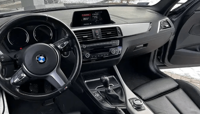 BMW Seria 1 118i