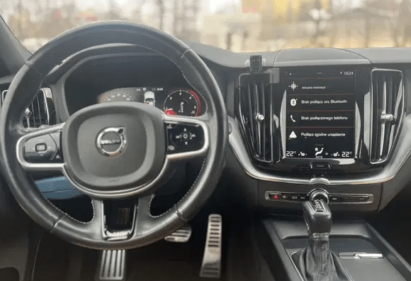 Volvo XC 60 D4 Momentum Pro